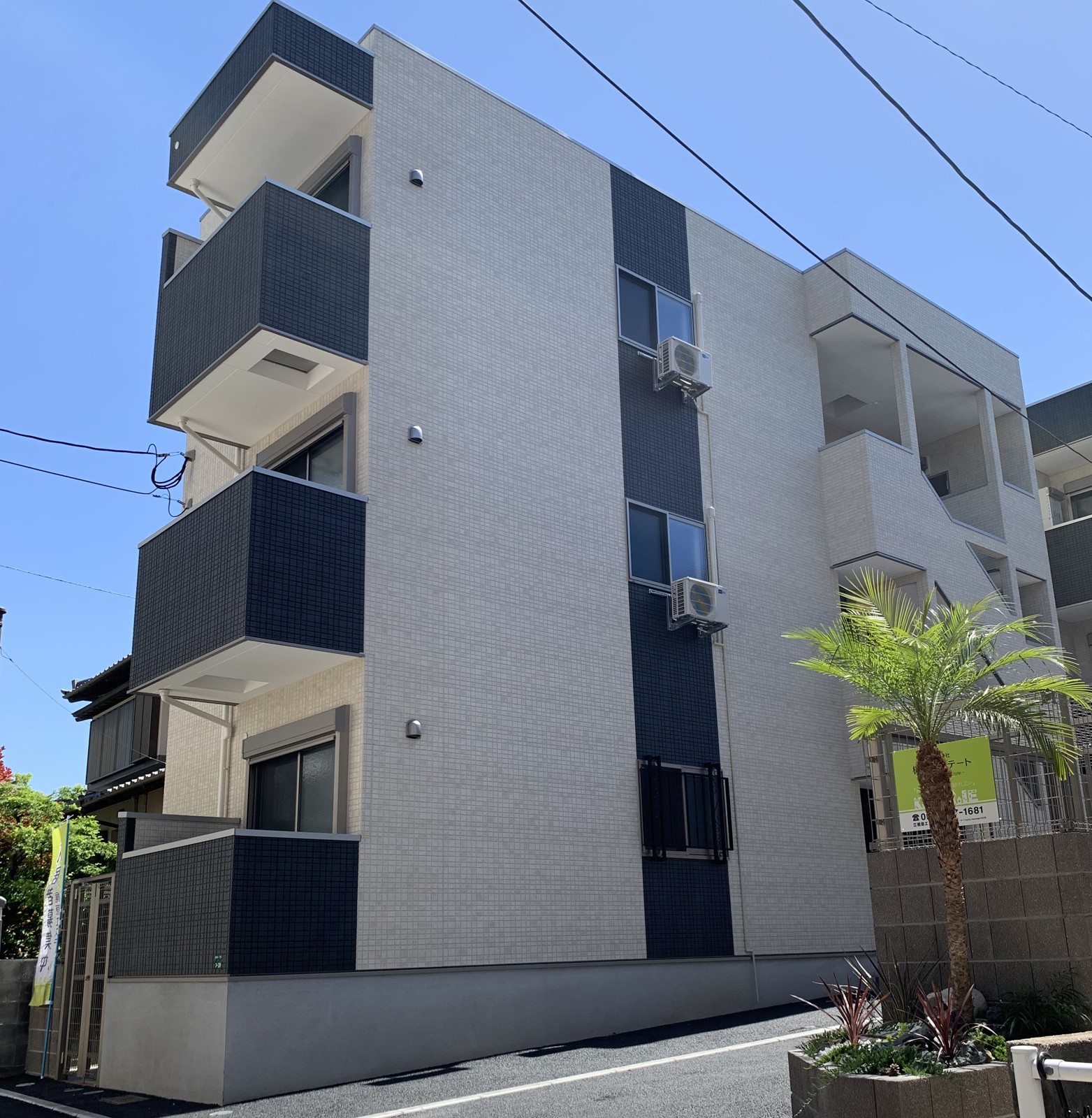 【建て替え提案　実績紹介】西区愛宕　築30年越えの老朽アパート ― 建替えによる資産再生のご提案